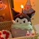 Peluche 18cm con Velita LED y Diseño Pastel Cumpleaños