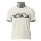 Polo Post Malone — Logo tipográfico con nombre en mayúsculas y firma