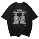 Polo Streetwear NEO INVADERS — Arte robótico iridiscente en tu pecho ✨ 3